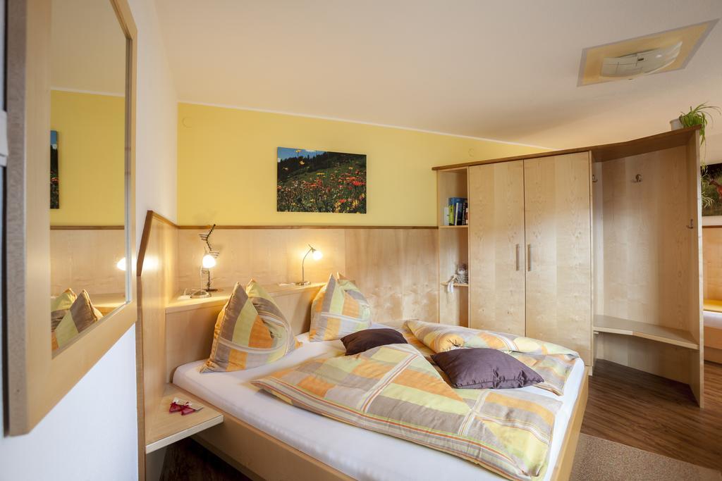 Ferienhaus Sonnenhang Matrei in Osttirol Exterior photo